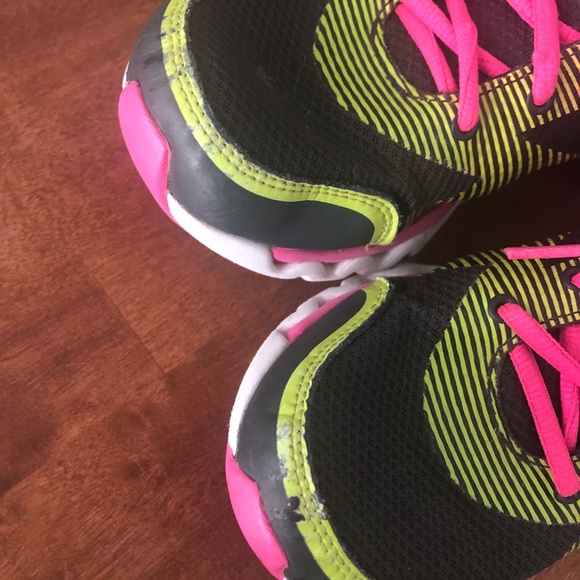 Reebok sneakers - Picture 2 of 5